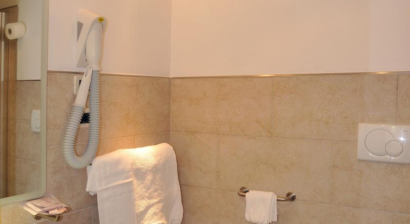 Morcavallo Hotel & Wellness Peschici Exterior photo